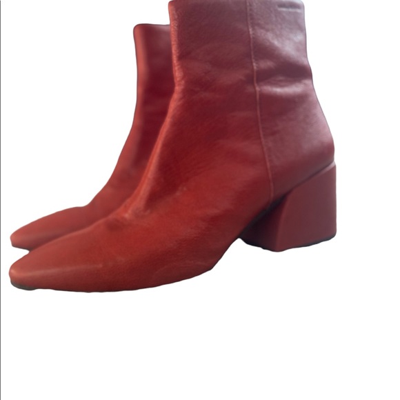 Vagabond Olivia Cherry Red Leather Ankle Boots - Picture 12 of 15